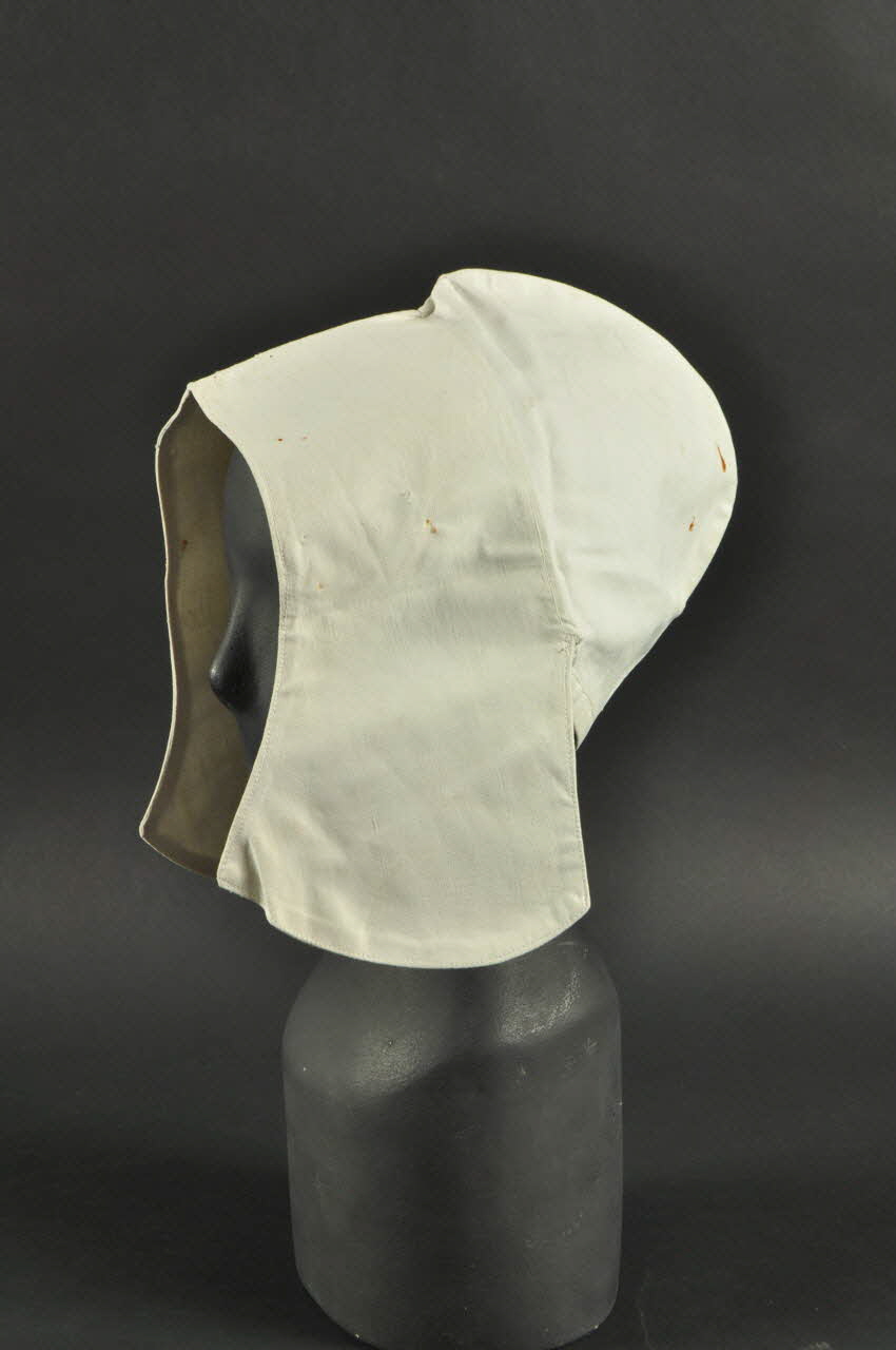 élément du costume de clown 1967.115.33 Photo Mucem