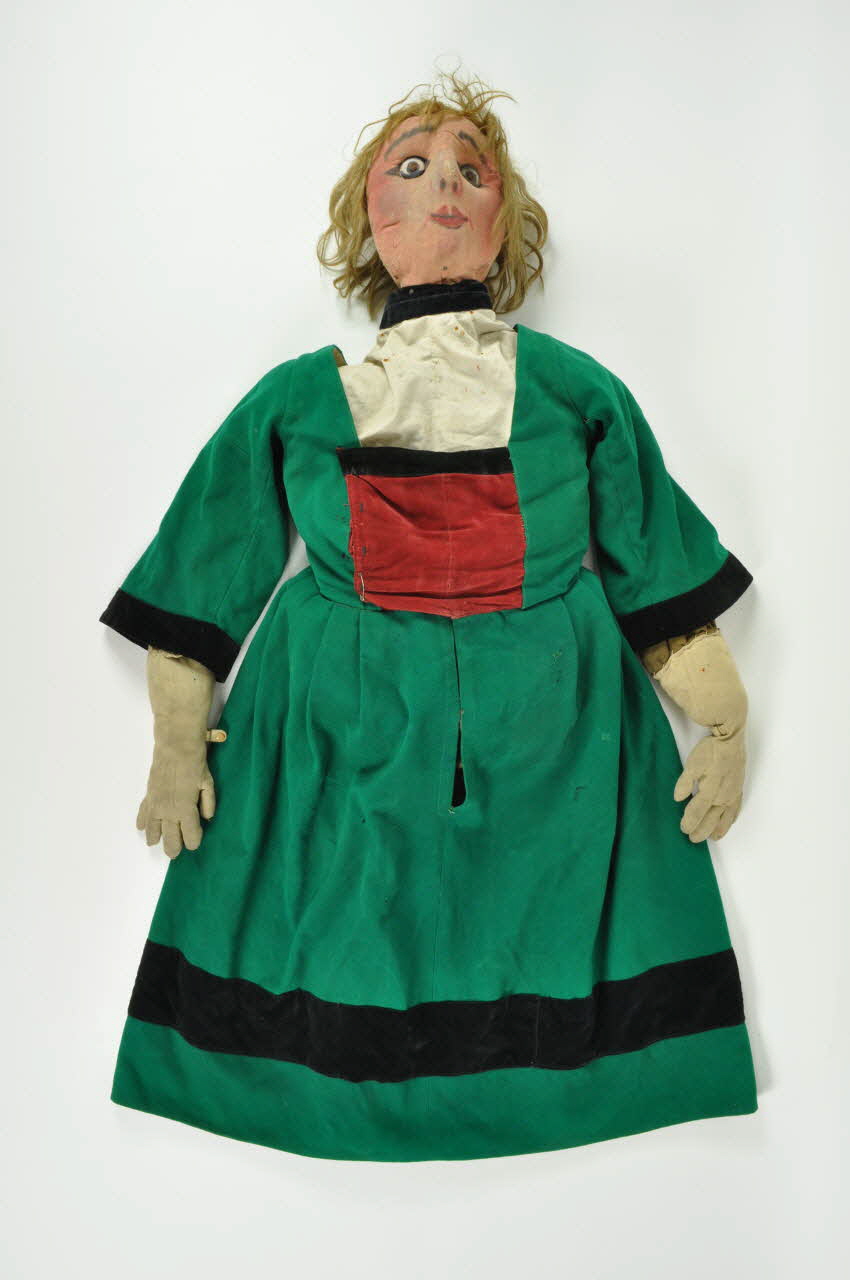 mannequin Bécassine 1967.115.36.1-2 Photo Mucem