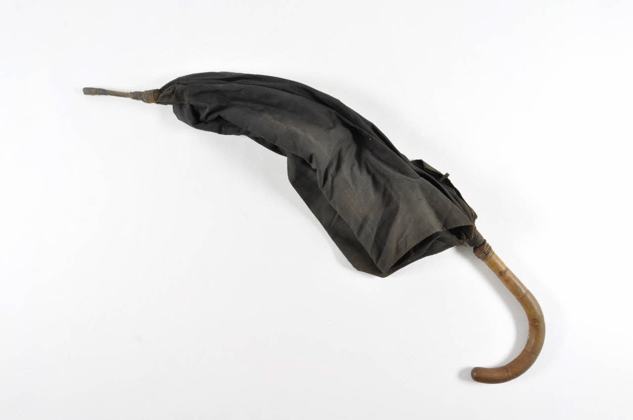 PARAPLUIE 1967.115.54 Photo Mucem