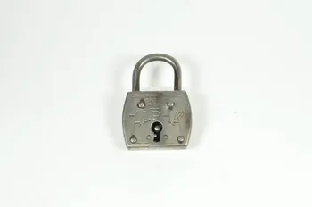cadenas 1965.55.113  Photo Mucem