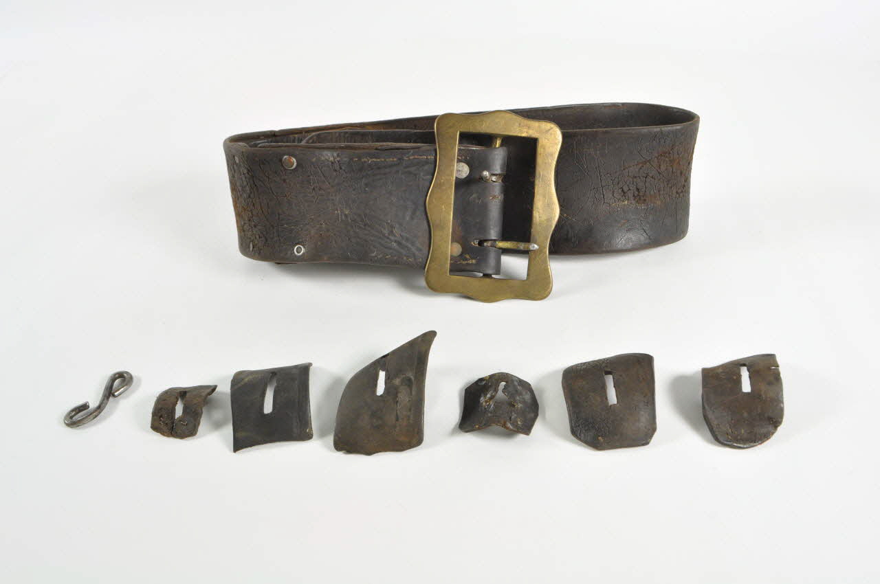 collier 1966.66.145.2.1-8 Photo Mucem