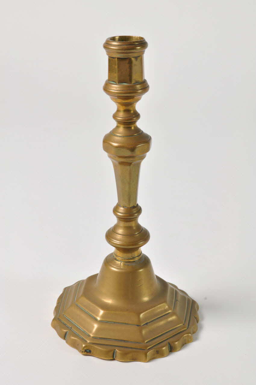 chandelier à bobêche fixe 1967.119.241 Photo Mucem