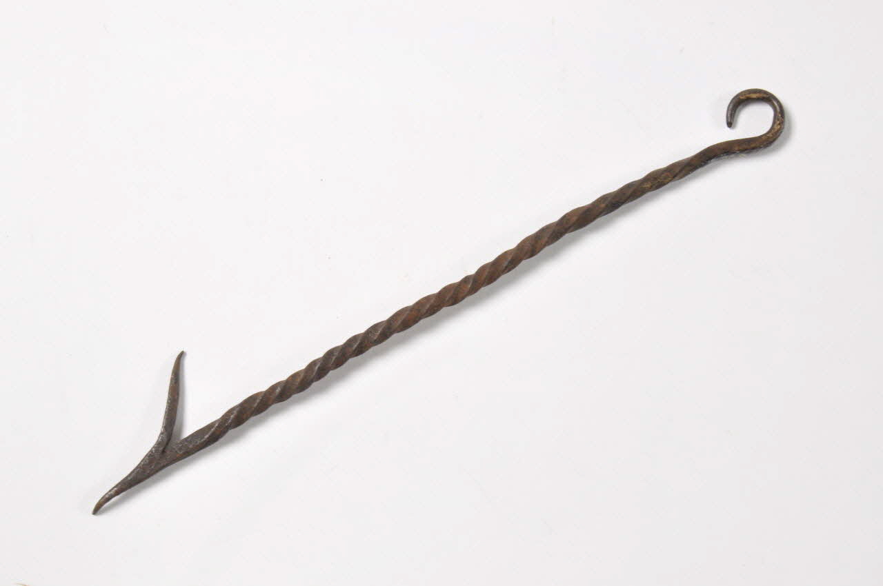 porte-lampe 1967.119.269 Photo Mucem