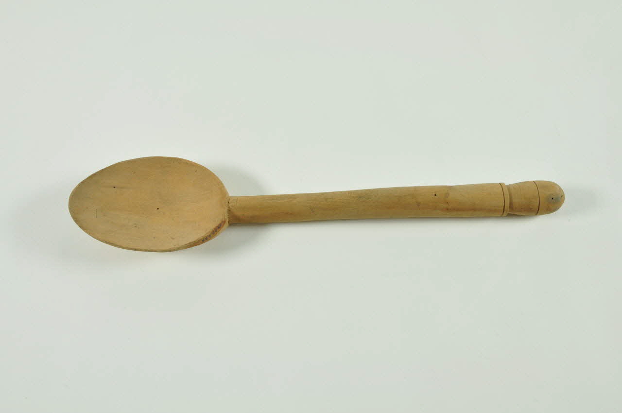 mouvette cuillère à beurre 1950 1965.55.236 Photo Mucem