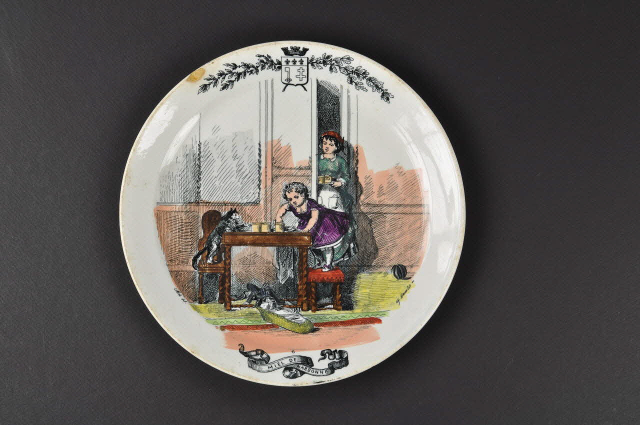 assiette plate 1967.122.16 Photo Mucem