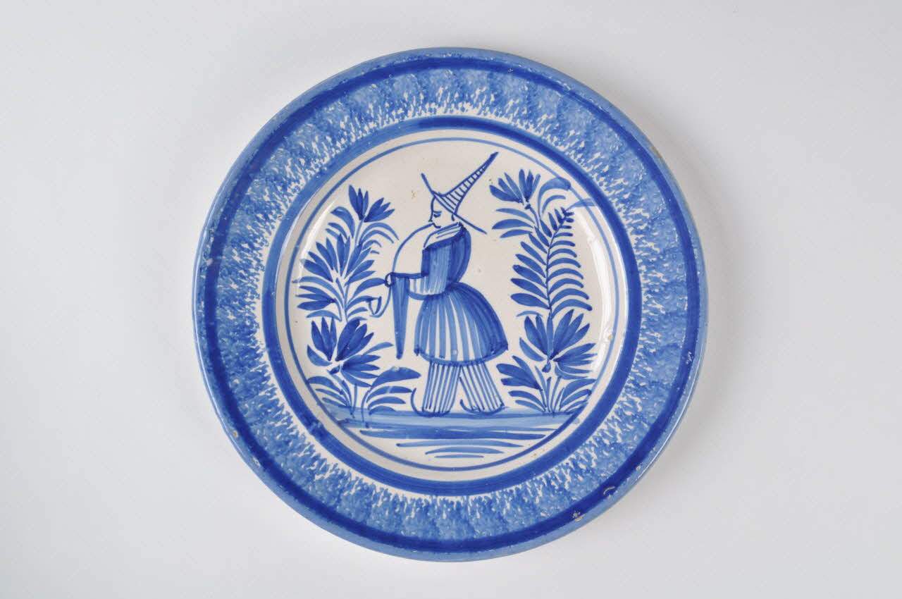 assiette plate 1967.122.8 Photo Mucem