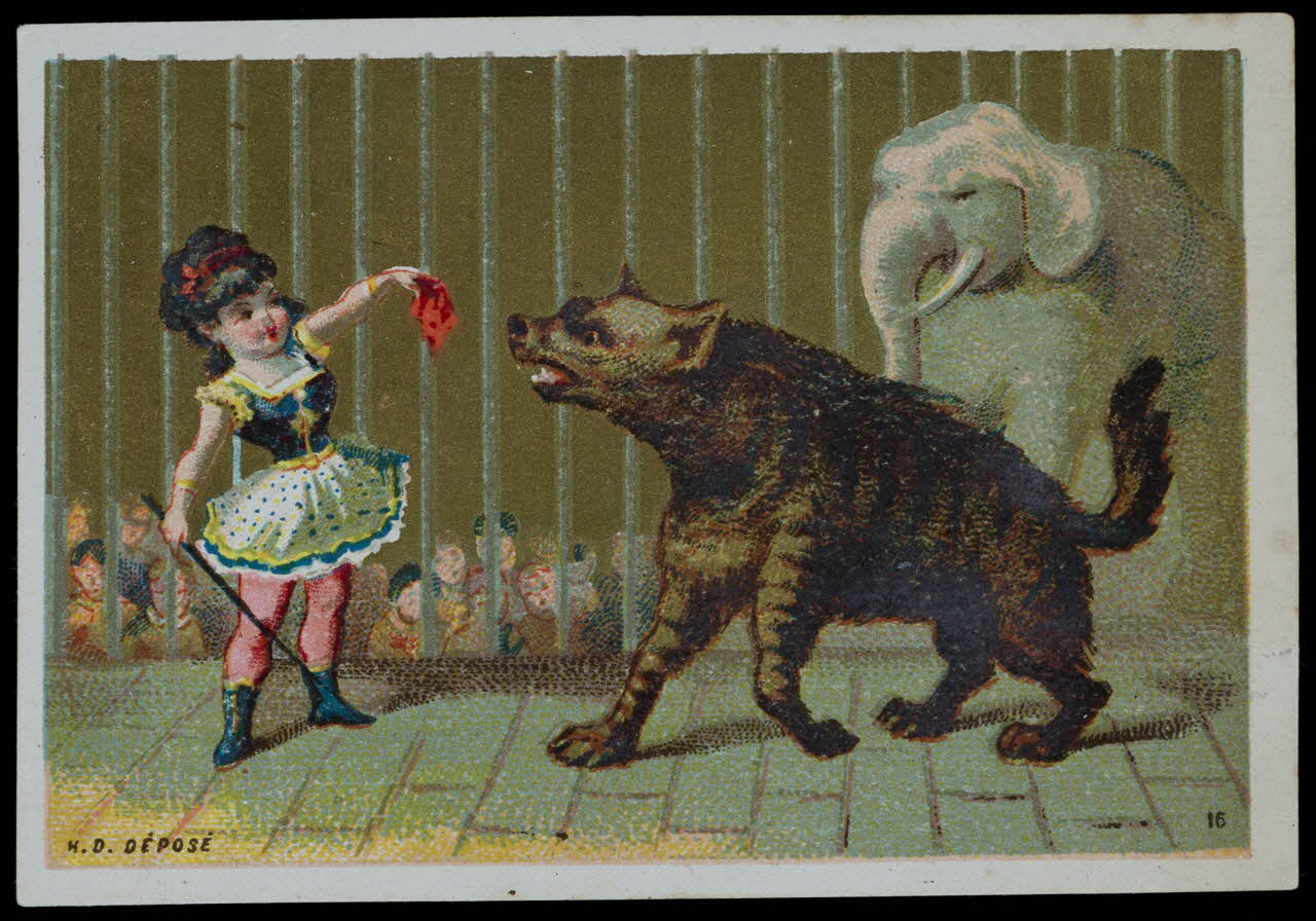 carte réclame Jeune fille dressant un ours 1996.40.1624.1 Photo