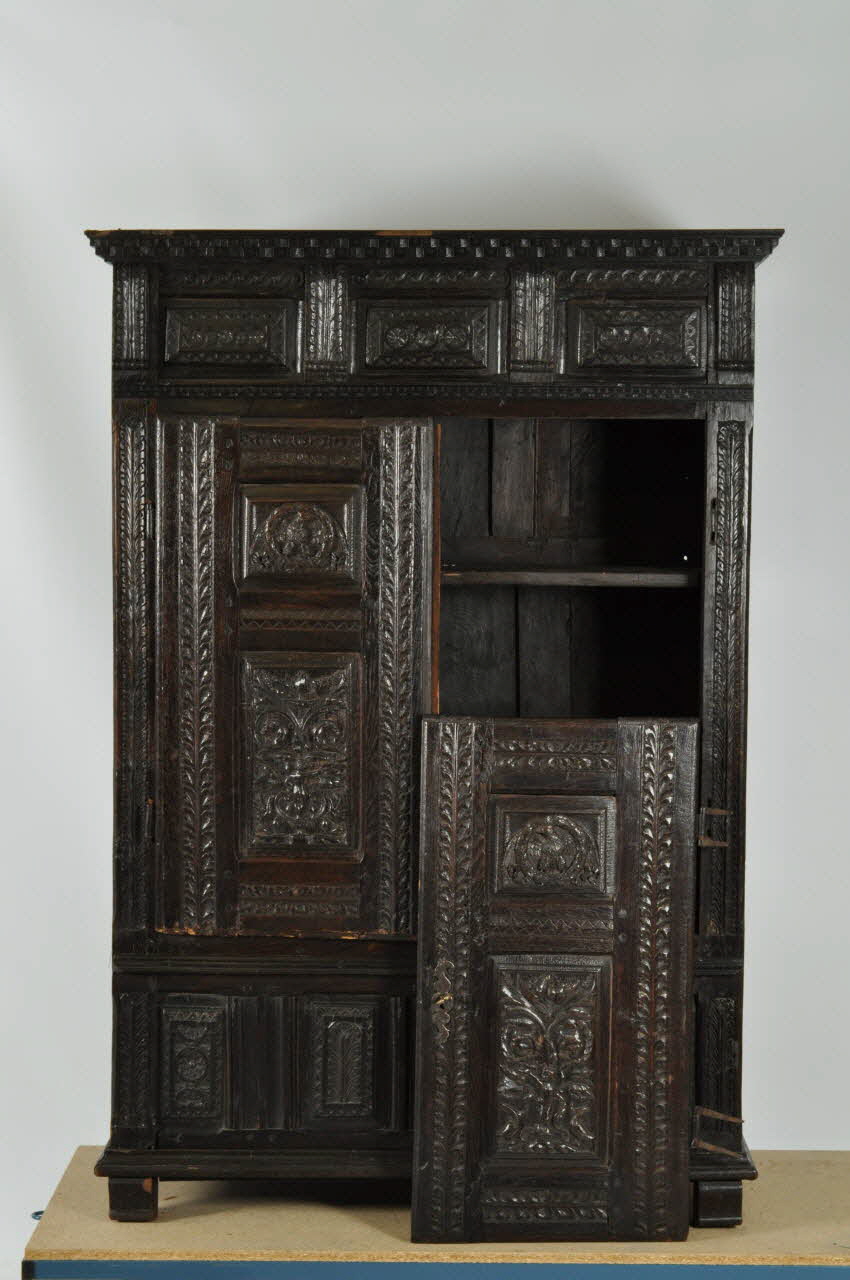 armoire 1966.77.3.1-3 Photo Mucem