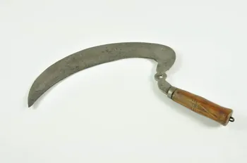 coupe-pain 1966.88.2 Photo Mucem