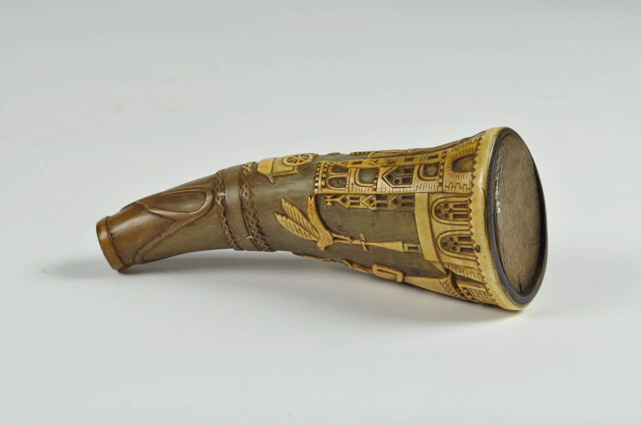 CORNE A HUILE DE CADE 1966.91.1 Photo Mucem