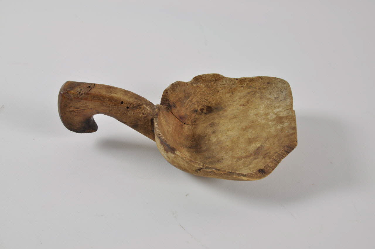 POCHE A ECREMER 1967.148.5 Photo Mucem