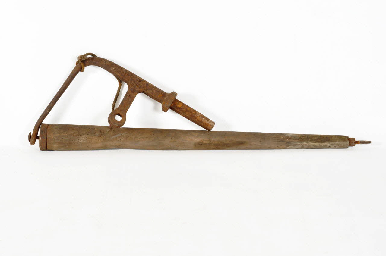 ROULEAU A PASSER LE FILET 1967.150.71 Photo Mucem