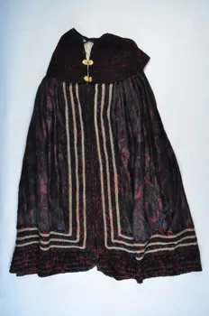 manteau cape DMH1966.40.2 Photo Mucem