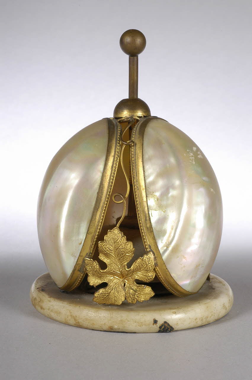 sonnette de table 2008.29.220 Photo