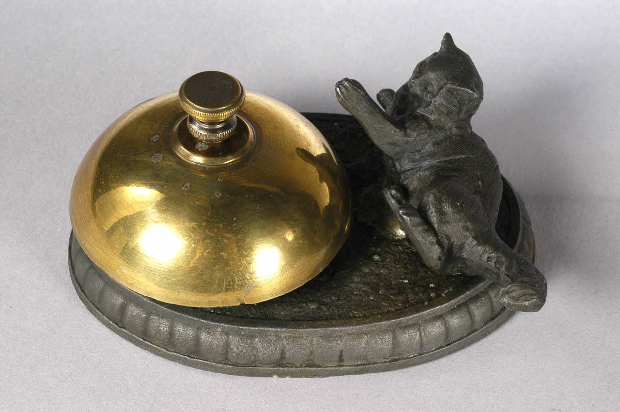 sonnette de table 2008.29.28 Photo