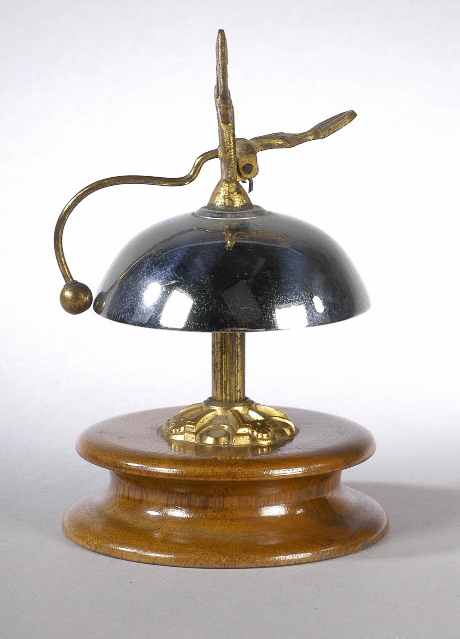 sonnette de table 2008.29.56 Photo