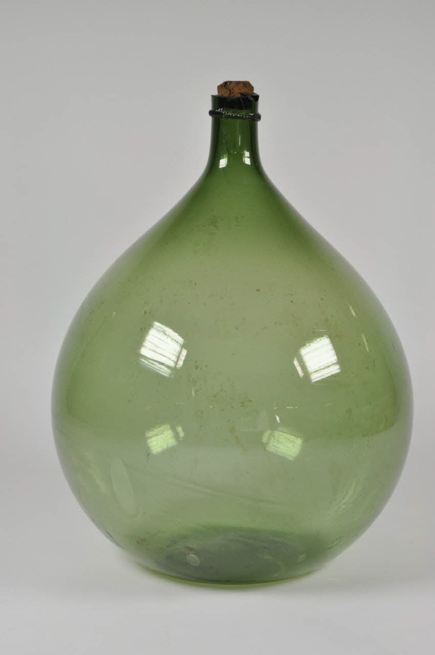 bonbonne 1880-1950 1965.66.23 1-2 Photo Mucem