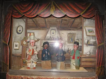 coulisse de théâtre de marionnettes 1946.33.17 Photo
