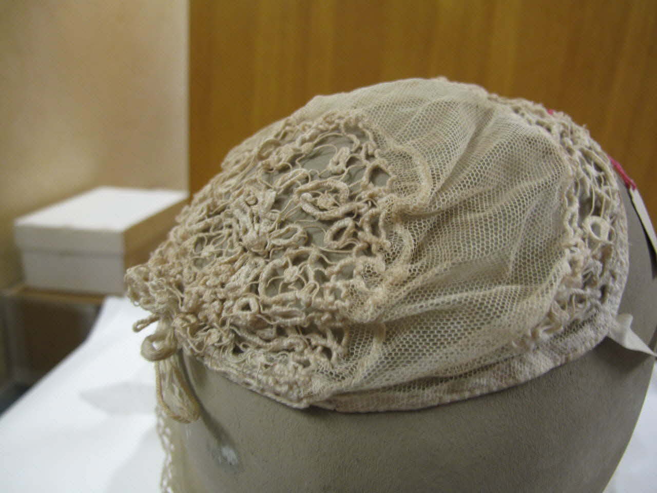 bonnet 2021.31.13.1-2 Photo