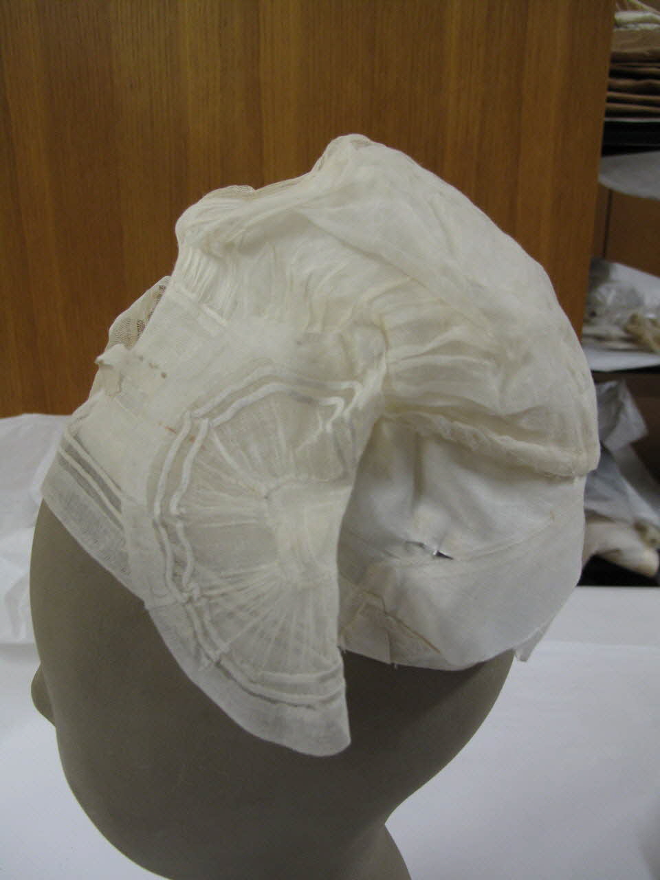 bonnet 2021.31.33.1-2 Photo