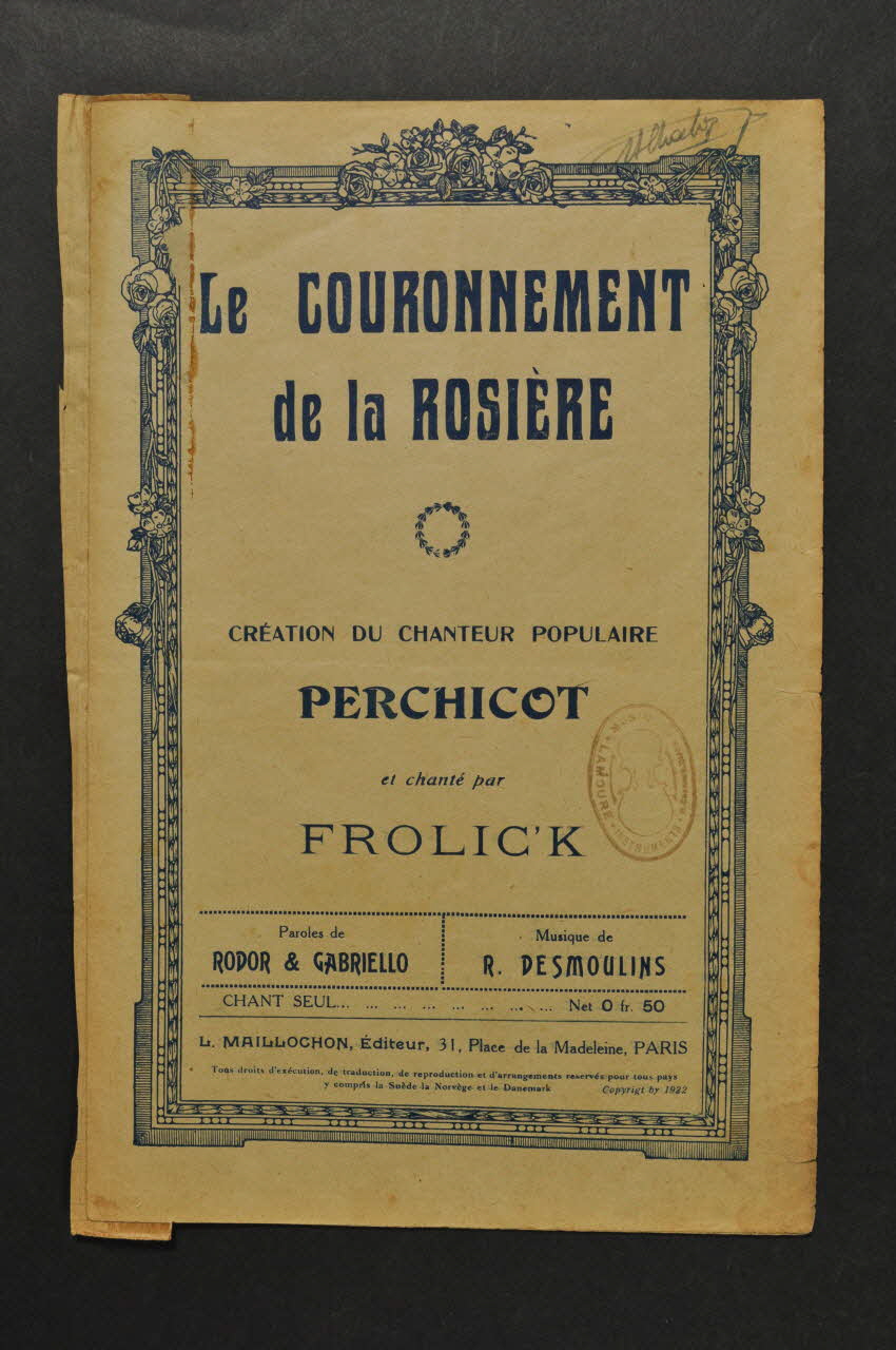 Jean Rodor ; Romain Desmoulins ; J. Gabriello ; Perchicot ; L. Maillochon chanson petit format Île-de-France, France 1922 1966.139.41 Photo Mucem