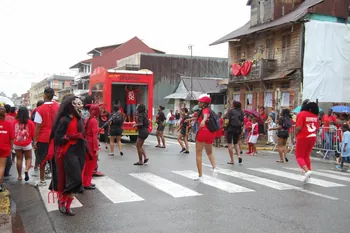 Marie-Pascale Mallé photographie Enquête sur le carnaval de Cayenne conduite par Marie-Pascale Mallé (2009) Guyane, France 2009/2/24 PHT.2010.6.538  Photo