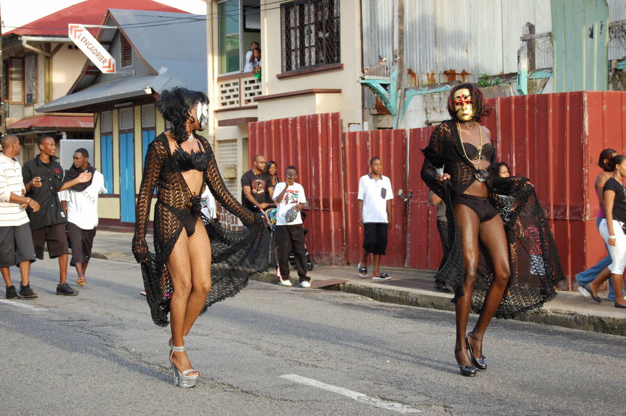 Marie-Pascale Mallé photographie Enquête sur le carnaval de Cayenne conduite par Marie-Pascale Mallé (2009) Guyane, France 2009/2/25 PHT.2010.6.701 Photo
