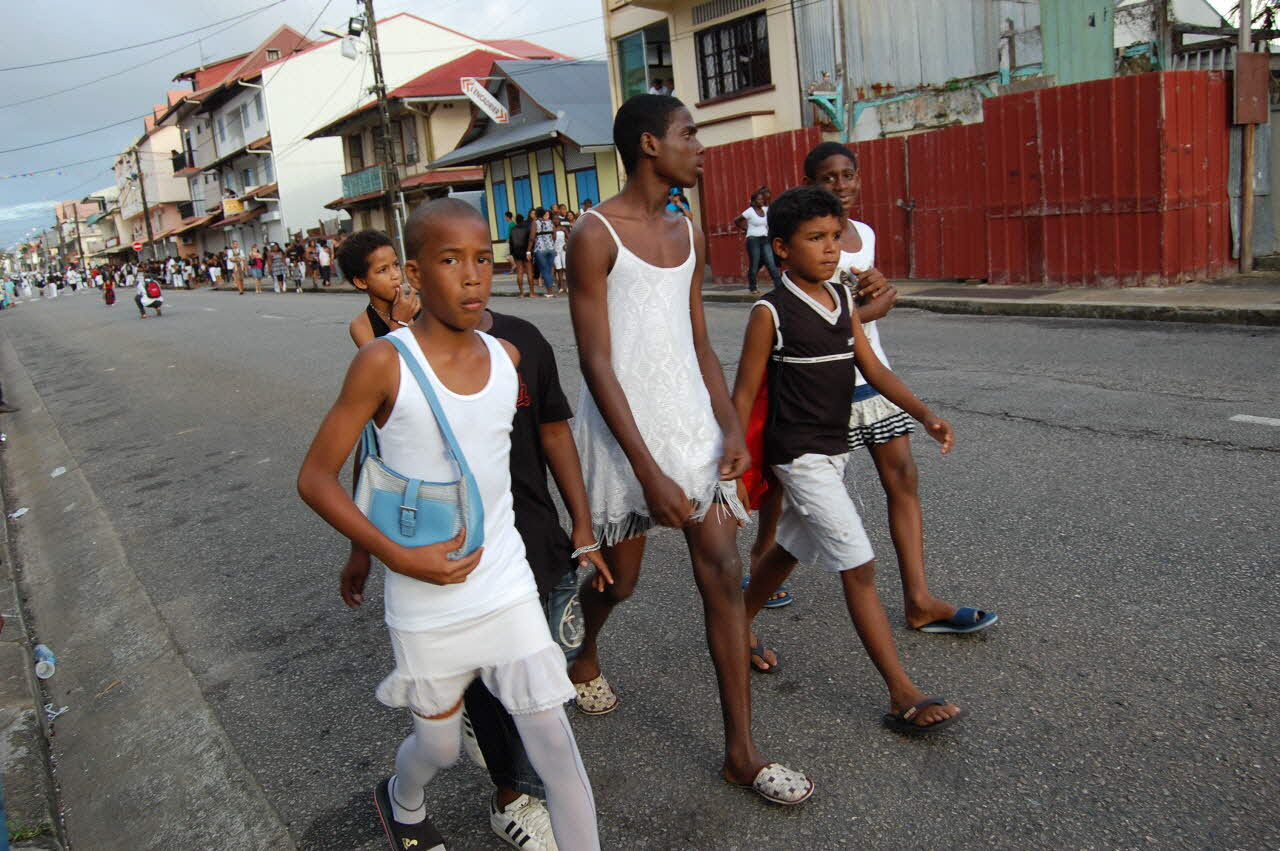 Marie-Pascale Mallé photographie Enquête sur le carnaval de Cayenne conduite par Marie-Pascale Mallé (2009) Guyane, France 2009/2/25 PHT.2010.6.715 Photo