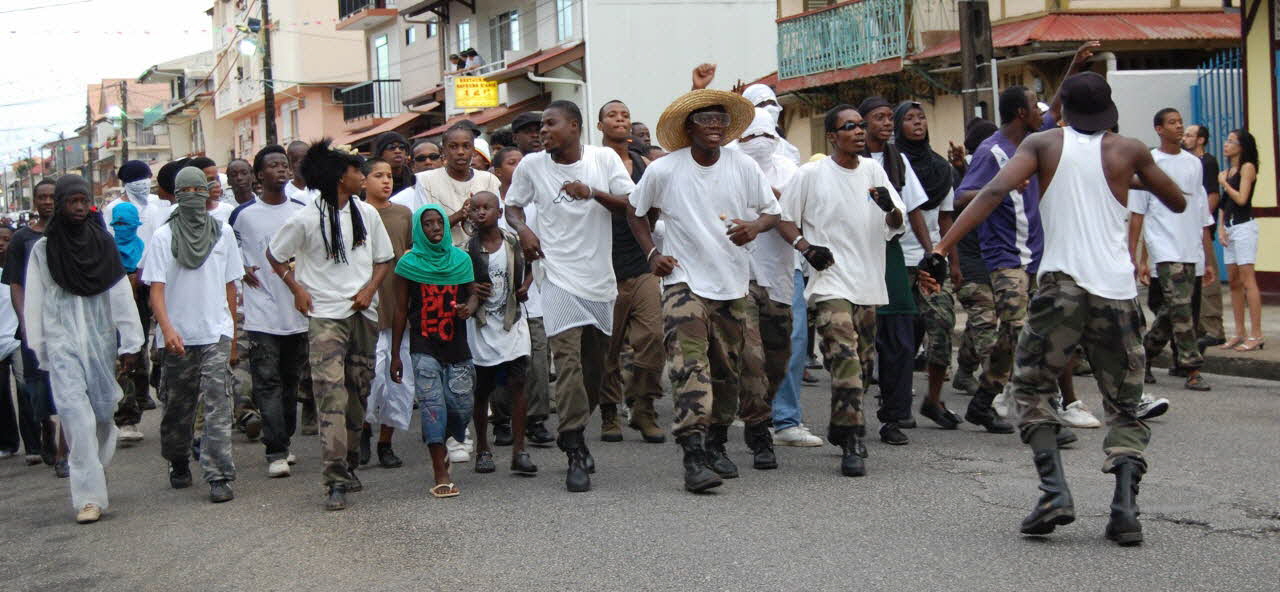 Marie-Pascale Mallé photographie Enquête sur le carnaval de Cayenne conduite par Marie-Pascale Mallé (2009) Guyane, France 2009/2/25 PHT.2010.6.738 Photo