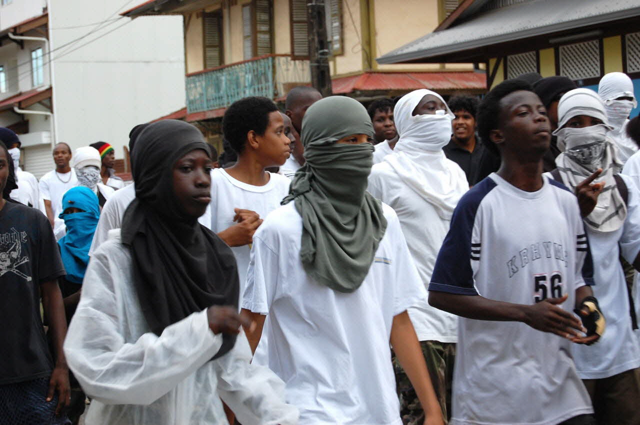 Marie-Pascale Mallé photographie Enquête sur le carnaval de Cayenne conduite par Marie-Pascale Mallé (2009) Guyane, France 2009/2/25 PHT.2010.6.739 Photo