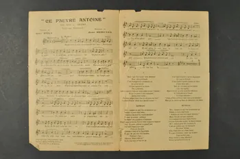 René Mercier ; Marc Hély ; Fortugé ; L. Maillochon chanson petit format Île-de-France, France 1922 1966.162.2 Photo Mucem