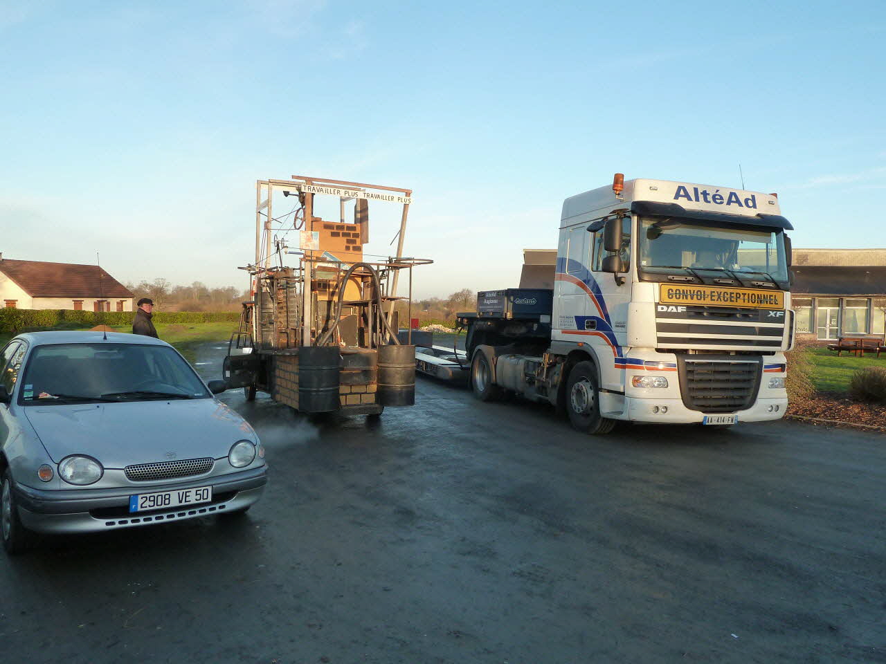 Patrice Bekus photographie MuCEM. Enquête sur le carnaval de Granville conduite par Patrice Bekus (30 novembre 2010 - 8 mars 2011) Basse-Normandie, France 2011/2/16 PHT.2011.2.124 Photo