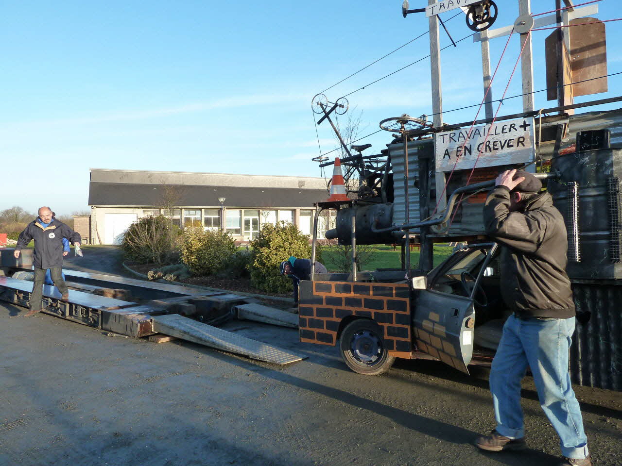 Patrice Bekus photographie MuCEM. Enquête sur le carnaval de Granville conduite par Patrice Bekus (30 novembre 2010 - 8 mars 2011) Basse-Normandie, France 2011/2/16 PHT.2011.2.130 Photo