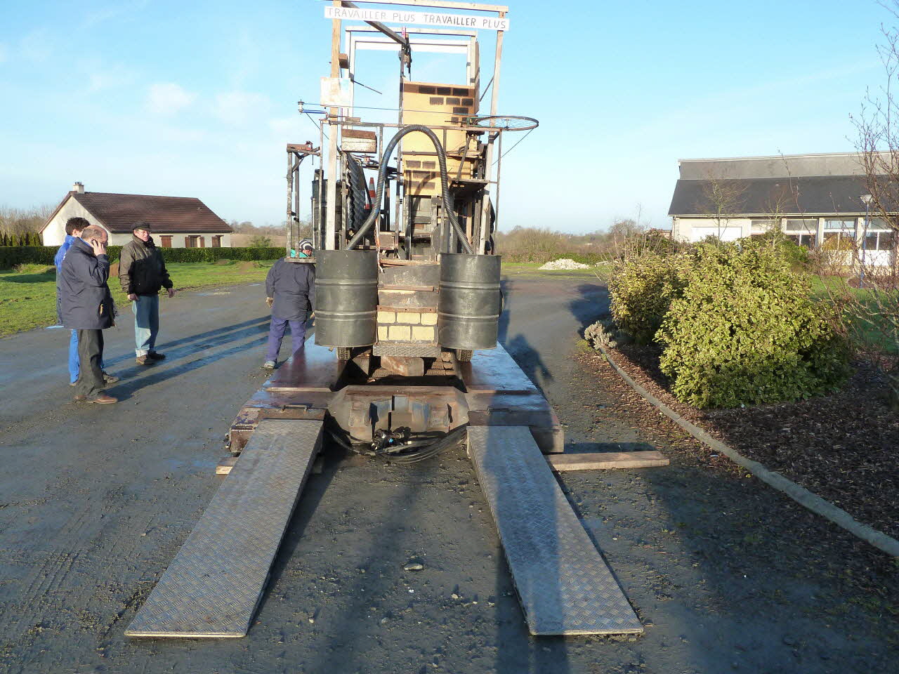 Patrice Bekus photographie MuCEM. Enquête sur le carnaval de Granville conduite par Patrice Bekus (30 novembre 2010 - 8 mars 2011) Basse-Normandie, France 2011/2/16 PHT.2011.2.133 Photo
