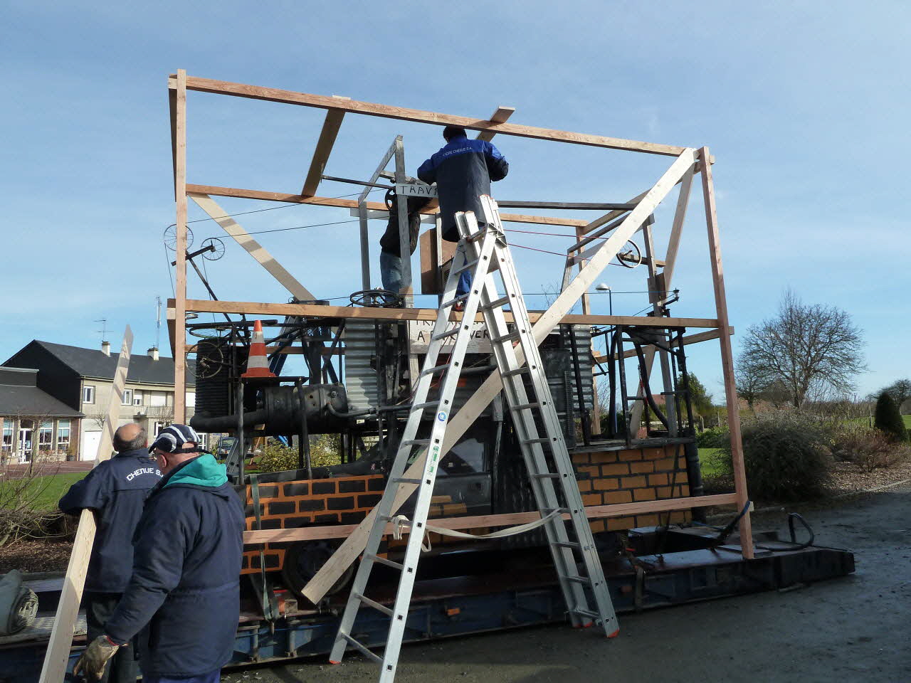 Patrice Bekus photographie MuCEM. Enquête sur le carnaval de Granville conduite par Patrice Bekus (30 novembre 2010 - 8 mars 2011) Basse-Normandie, France 2011/2/16 PHT.2011.2.171 Photo