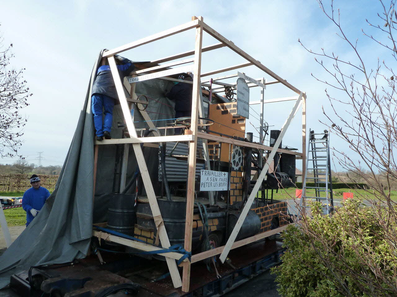 Patrice Bekus photographie MuCEM. Enquête sur le carnaval de Granville conduite par Patrice Bekus (30 novembre 2010 - 8 mars 2011) Basse-Normandie, France 2011/2/16 PHT.2011.2.179 Photo