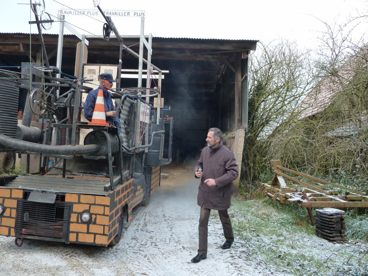 Patrice Bekus photographie MuCEM. Enquête sur le carnaval de Granville conduite par Patrice Bekus (30 novembre 2010 - 8 mars 2011) Basse-Normandie, France 2010/11/30 PHT.2011.2.19 Photo