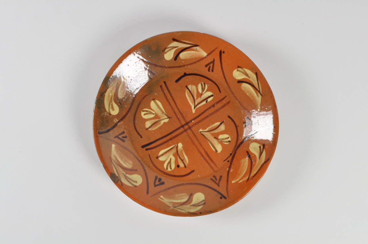 assiette calotte 1936.1161 Photo Mucem