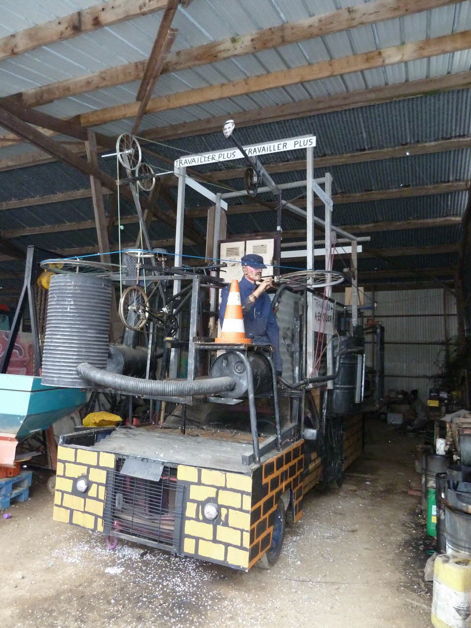 Patrice Bekus photographie MuCEM. Enquête sur le carnaval de Granville conduite par Patrice Bekus (30 novembre 2010 - 8 mars 2011) Basse-Normandie, France 2010/11/30 PHT.2011.2.9 Photo