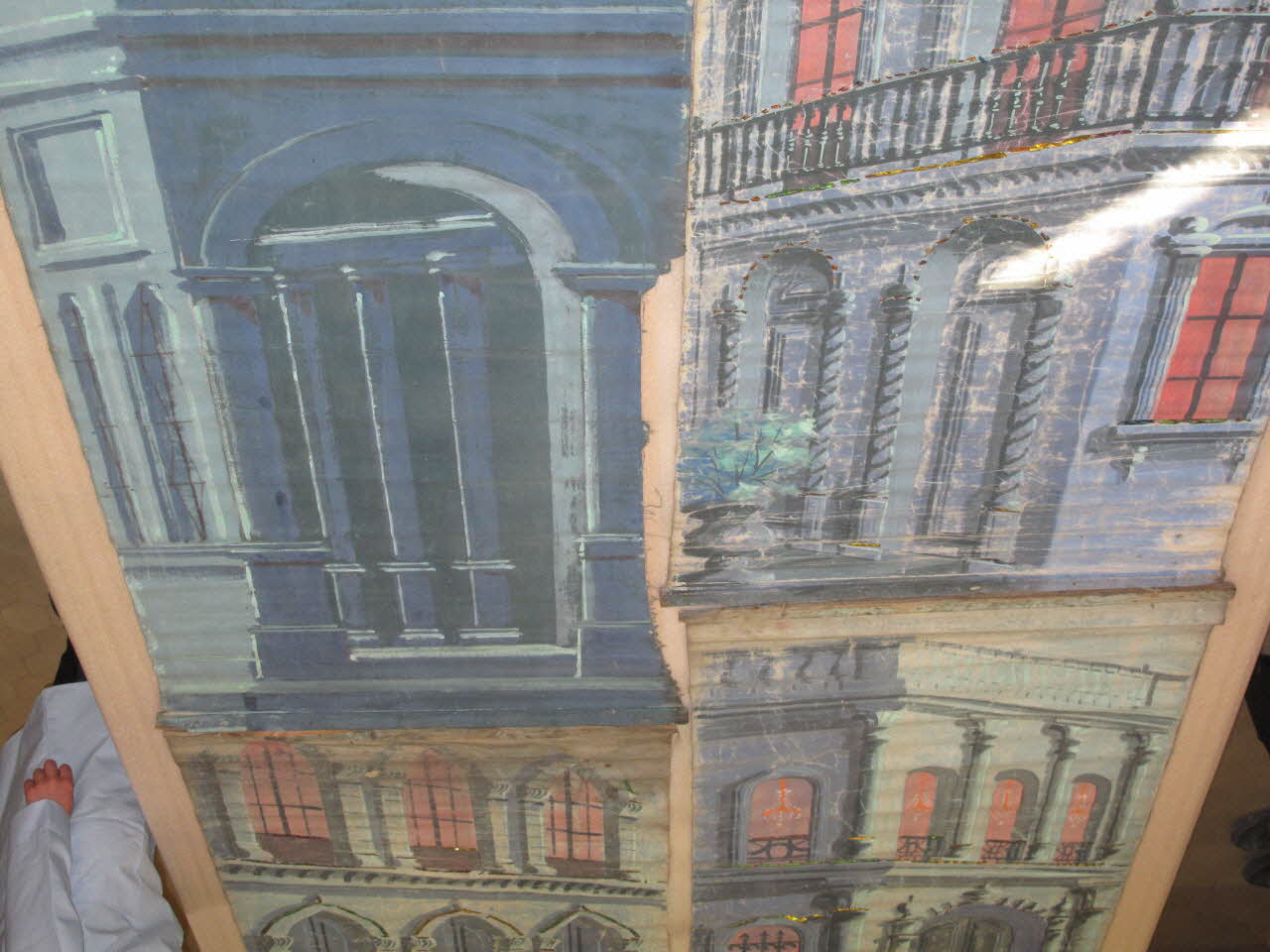 décor de théâtre de marionnettes 1956.127.253.1-4 Photo