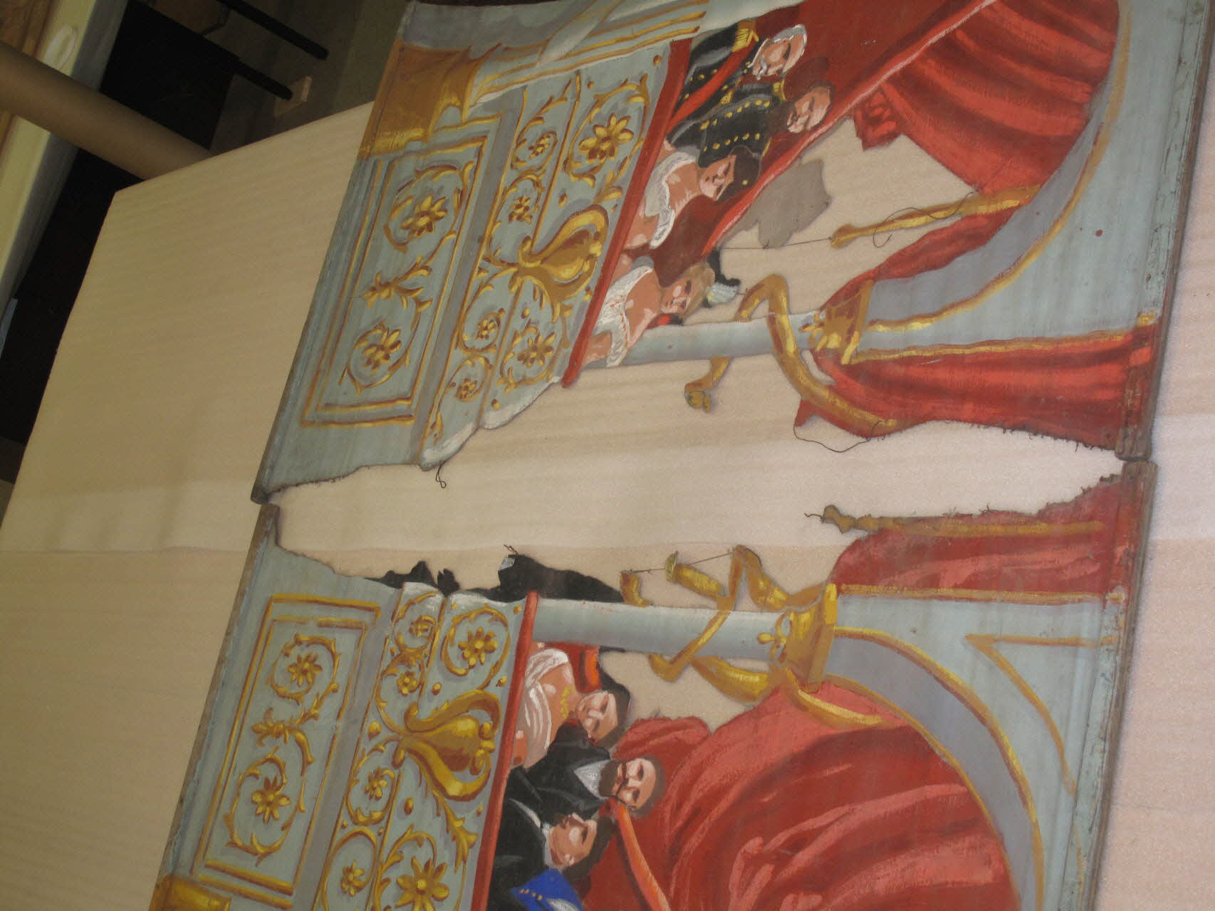 décor de théâtre de marionnettes 1956.127.254.1-2 Photo