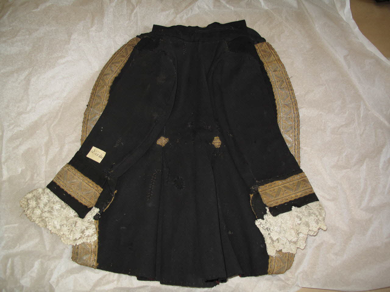 Eugénie Pitou élément de costume de marionnette 1900 1956.127.484 Photo