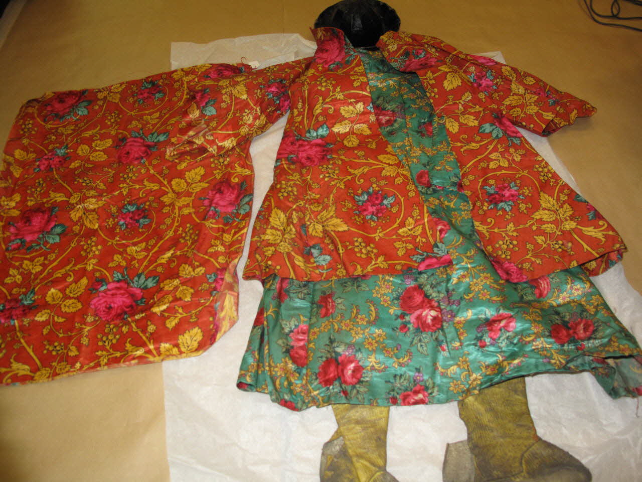 Eugénie Pitou costume de marionnette 1900 1956.127.568 Photo