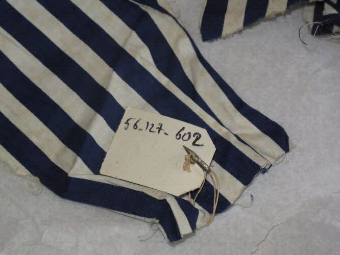 Eugénie Pitou élément de costume de marionnette 1900 1956.127.602.1-17 Photo