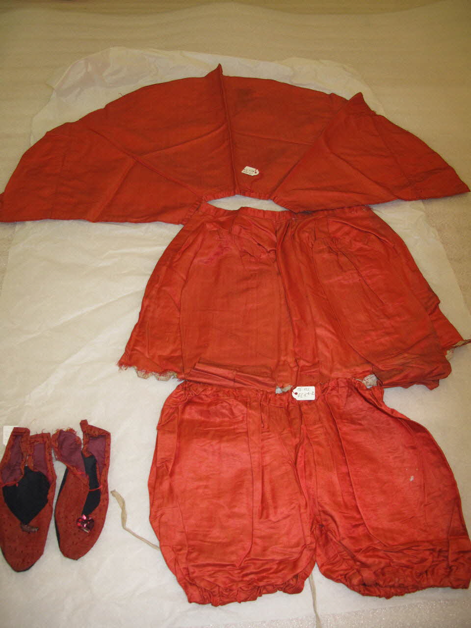 Eugénie Pitou costume de marionnette 1900 1956.127.661.1-5 Photo