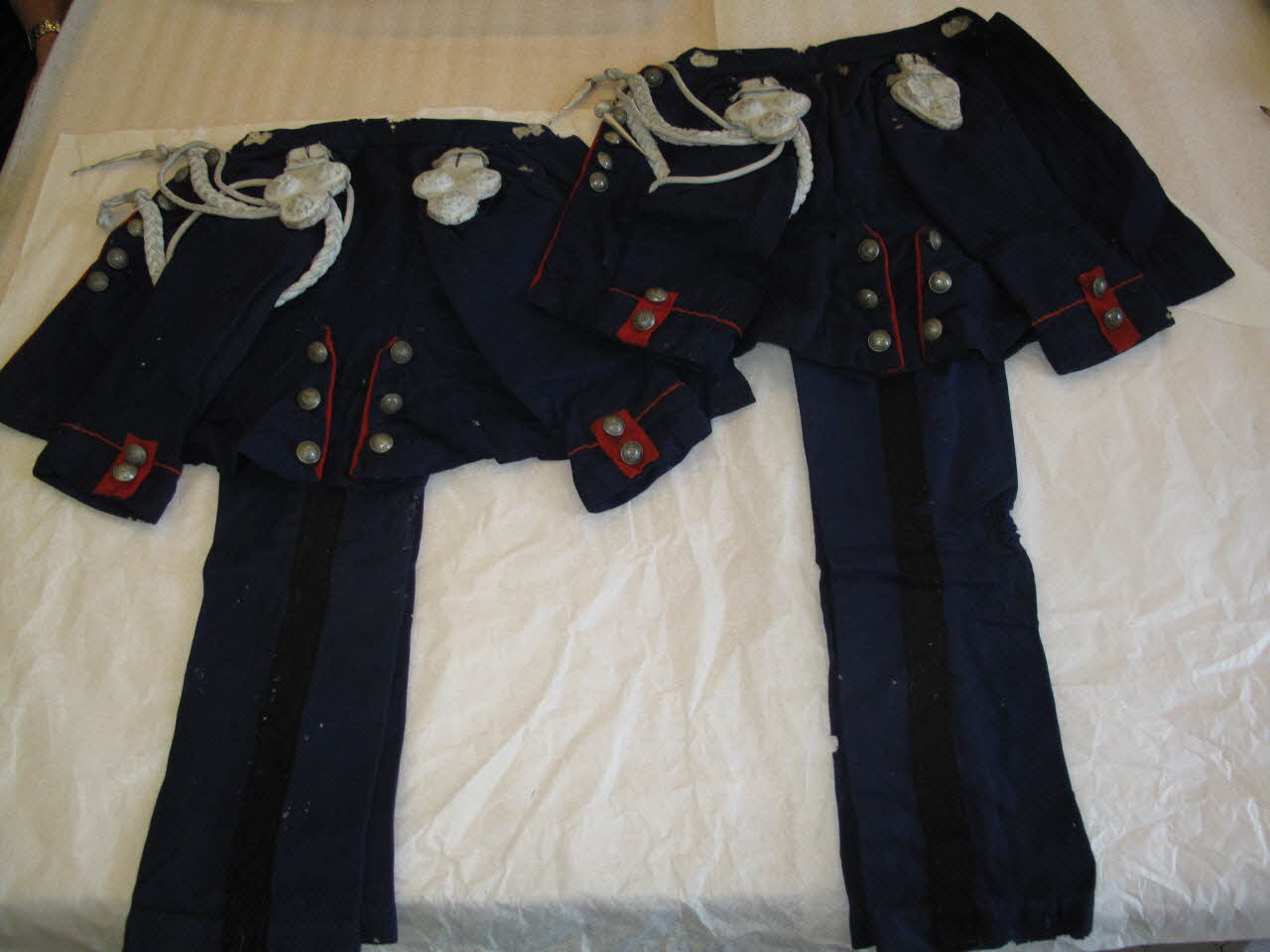 Eugénie Pitou costume de marionnette 1900 1956.127.716.1-2 Photo