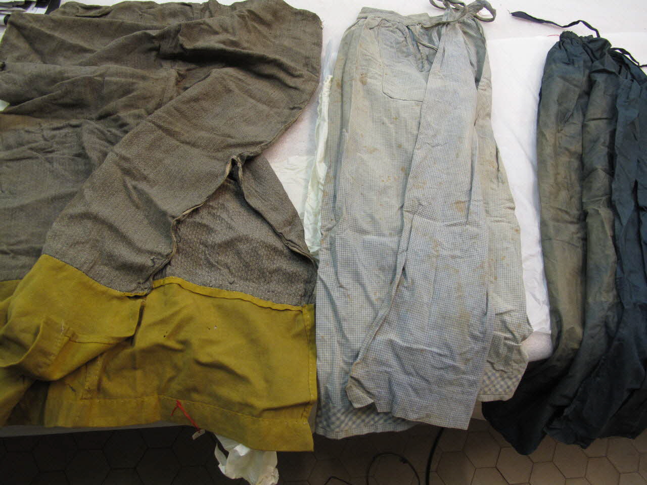 Eugénie Pitou accessoire de marionnette 1900 1956.127.762.1-57 Photo