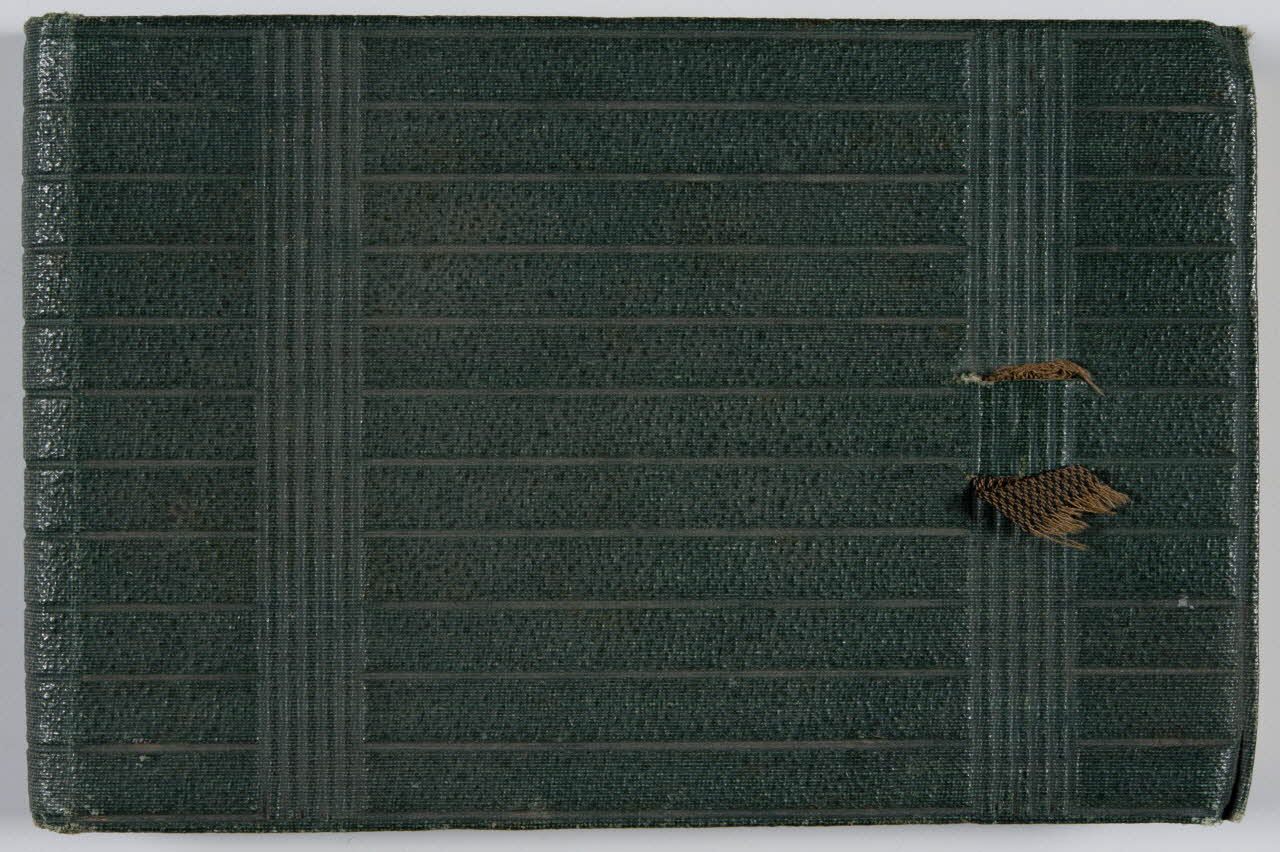 ALBUM Costumes 1850-1870 1941.2.1-8 Photo Mucem