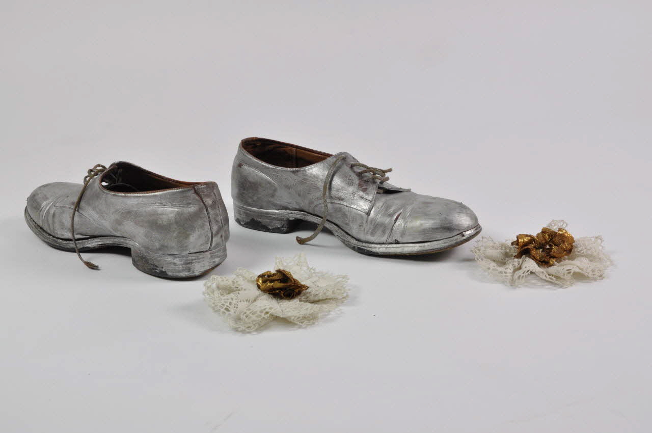 Bousquet chaussure Nord-Pas-de-Calais, France 1967 1967.30.7.1-2 Photo Mucem