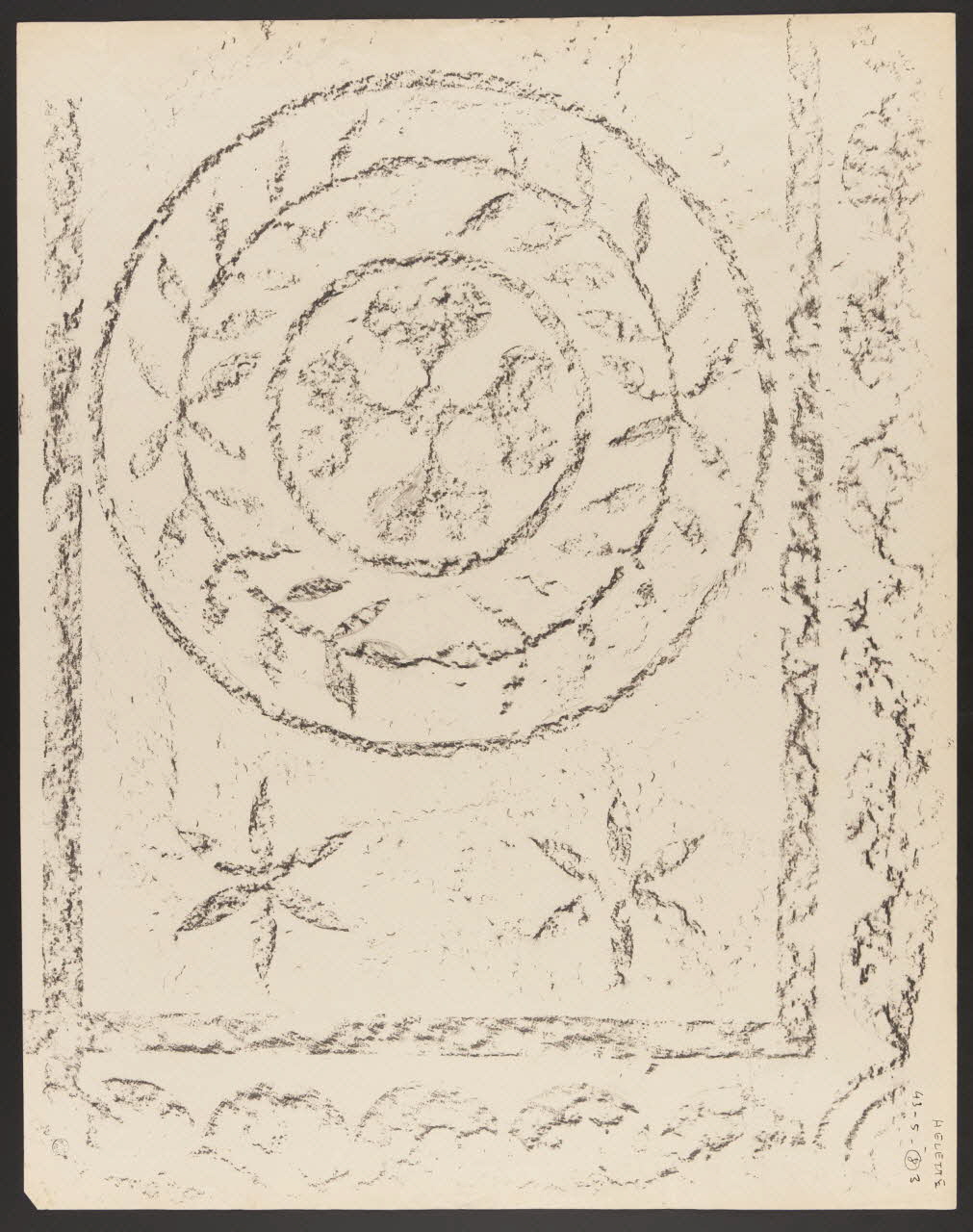 dessin Plaque de cendrier 1943.5.8.3 Photo